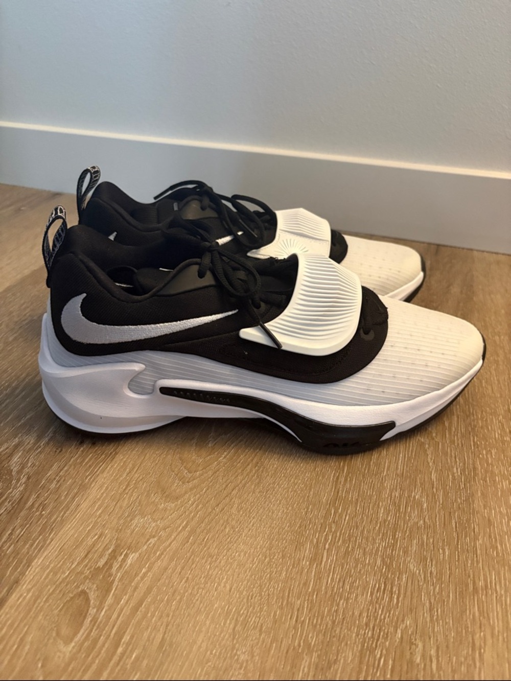 NEW [Nike] Zoom Freak 3 Black/White Athletic Basketball Shoes Sneakers Mens 12 - Picture 9 of 14